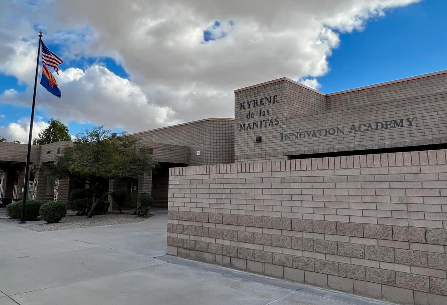 Kyrene de las Manitas